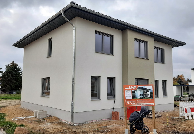 Hausübergabe in Dessau (Sachsen-Anhalt)